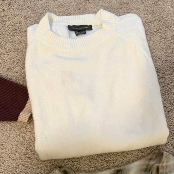 Assorted Women's Tops bundle - Picture 13 of 13